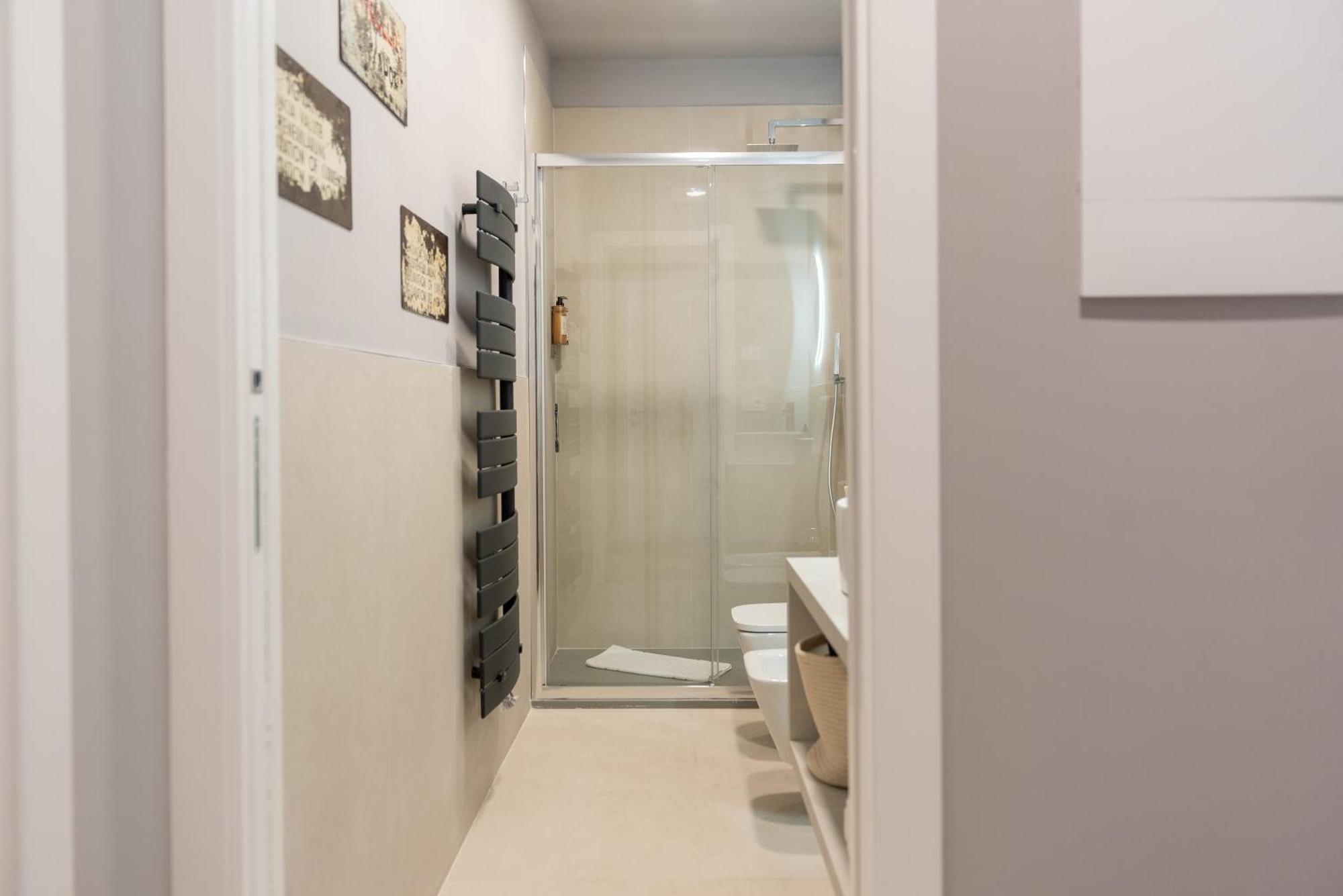 Regina Boutique Suites Τεργέστη Εξωτερικό φωτογραφία